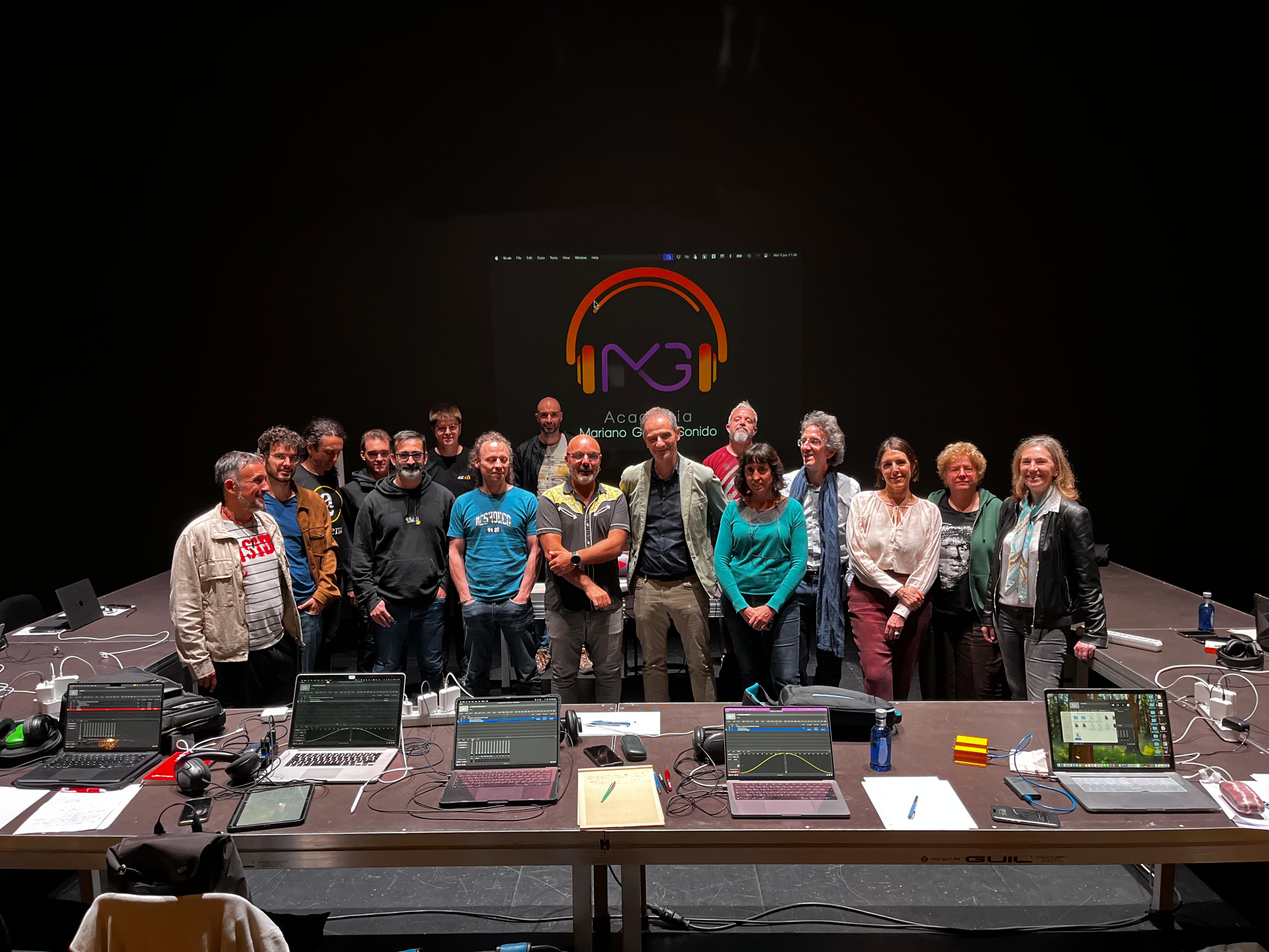 Imagen El Teatro Bretón colabora con la asociación Aescena en un curso de formación en un software de control de luz y sonido en espectáculos