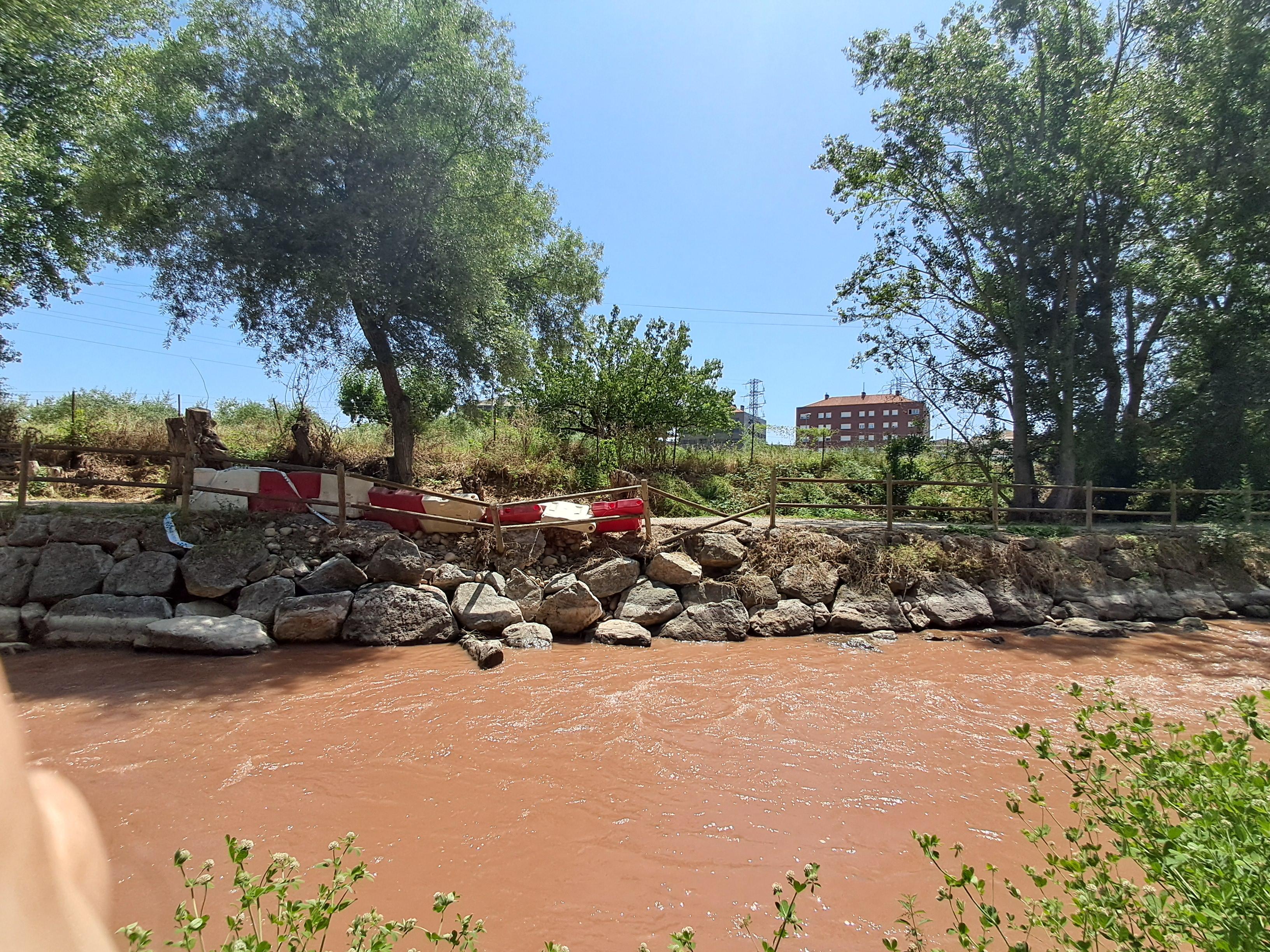 escollera del río Iregua