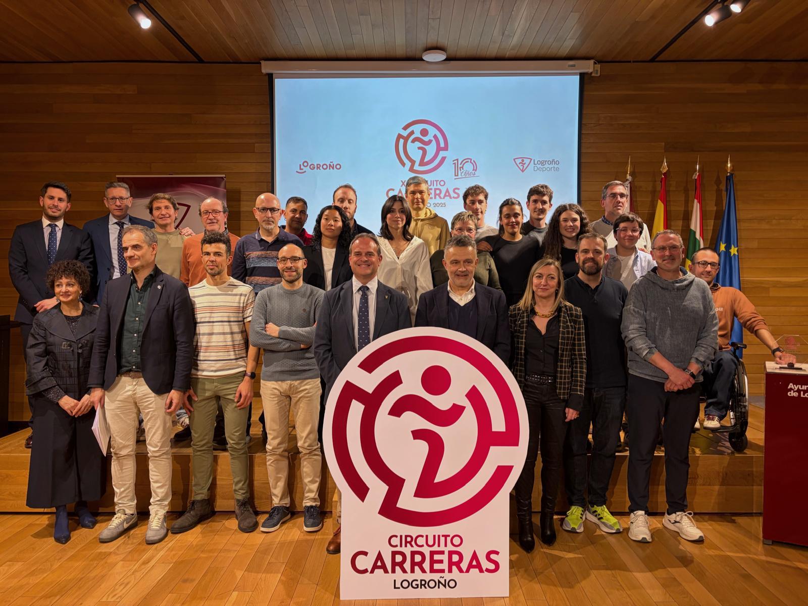 Imagen El Ayuntamiento entrega los premios del X Circuito de Carreras de Logroño Deporte