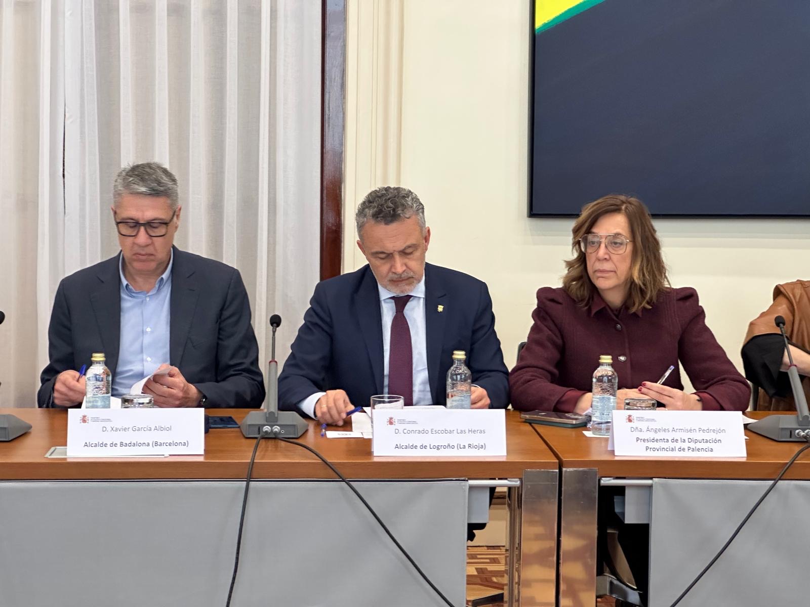 Imagen El alcalde de Logroño destaca la “decepción del municipalismo” porque “no se está dando respuesta a la falta de financiación local”